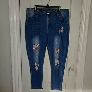 Cheetah/ Distressed Women's Jeans- 2XL